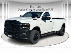 2026 Ram 3500 TRADESMAN REGULAR CAB 4X4 8' BOX Pickup