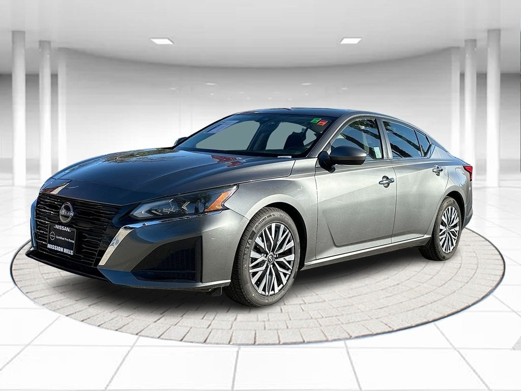 2023 Nissan Altima SV