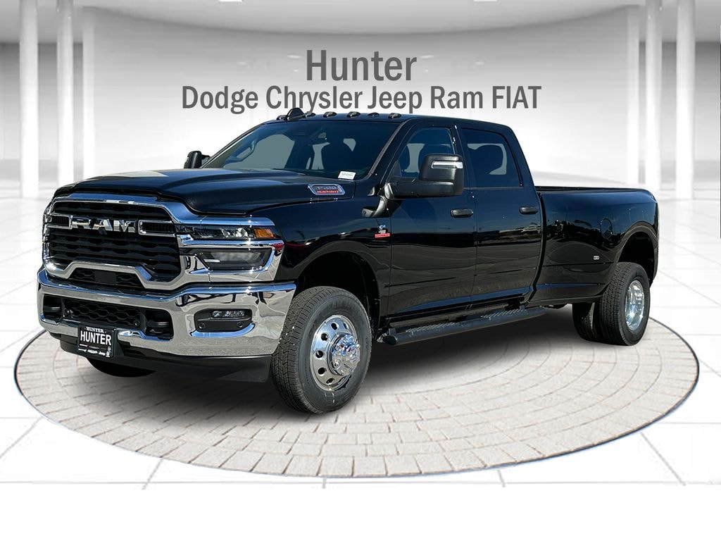New 2026 Ram 3500 TRADESMAN CREW CAB 4X4 8' BOX Pickup