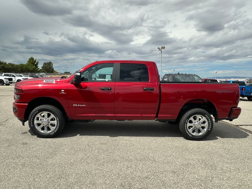 New 2026 Ram 2500 BIG HORN CREW CAB 4X4 6'4 BOX Pickup