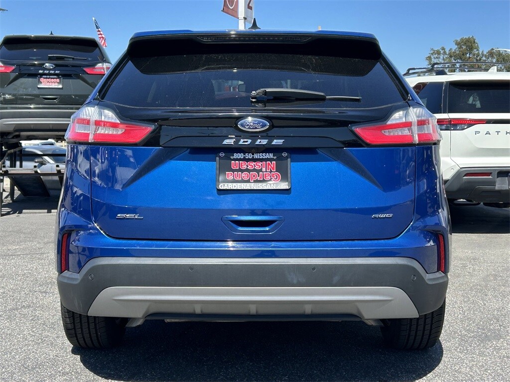2023 Ford Edge SEL photo 3