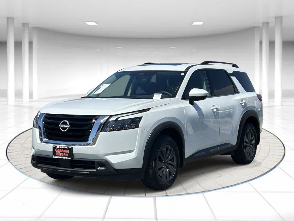 2025 Nissan Pathfinder SV 2WD's photo