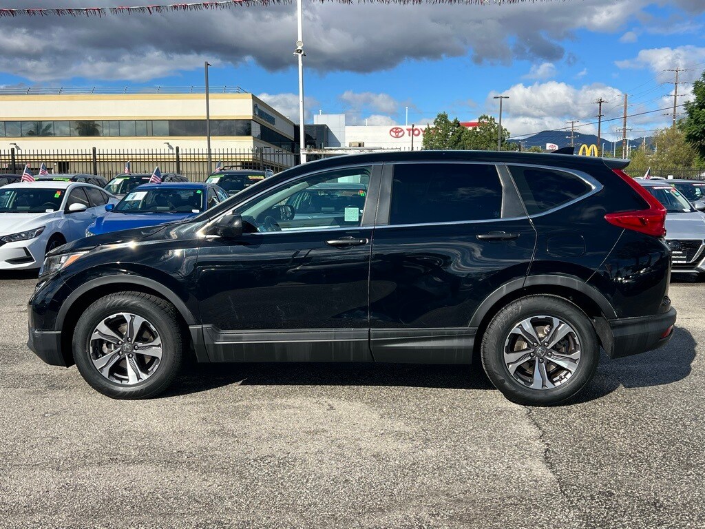 2017 Honda CR-V LX photo 3