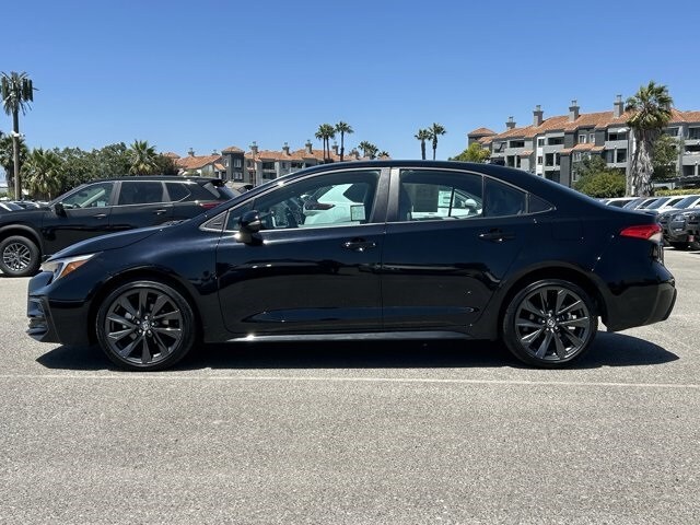 2024 Toyota Corolla SE photo 2