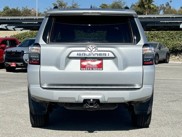 2024 Toyota 4Runner SR5 Premium photo 3