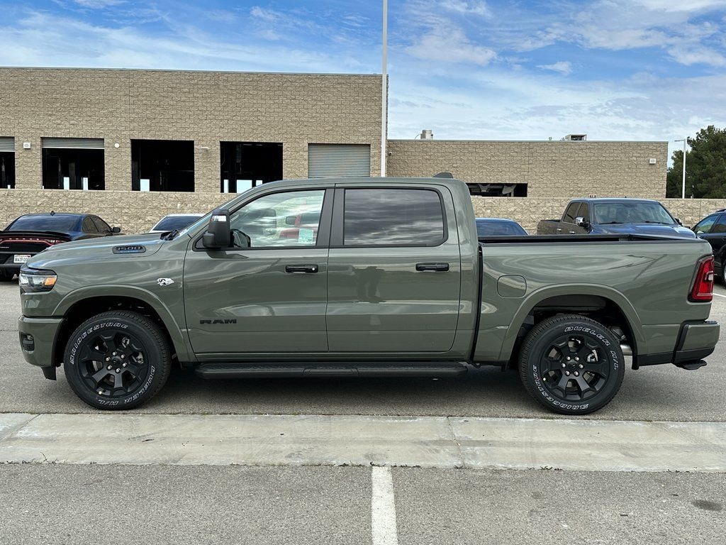 New 2026 Ram 1500 BIG HORN CREW CAB 4X4 5'7 BOX Pickup