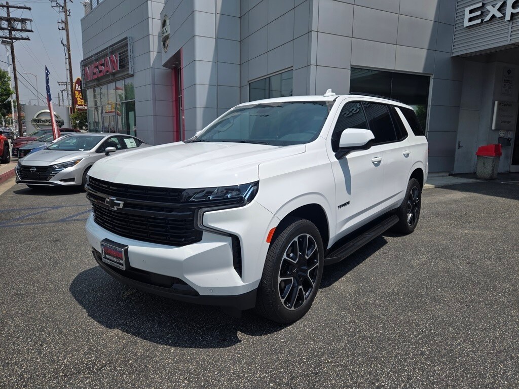 2024 Chevrolet Tahoe RST photo 4