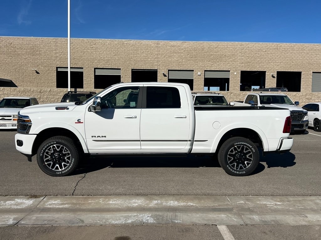 New 2026 Ram 2500 LIMITED CREW CAB 4X4 6'4 BOX Pickup