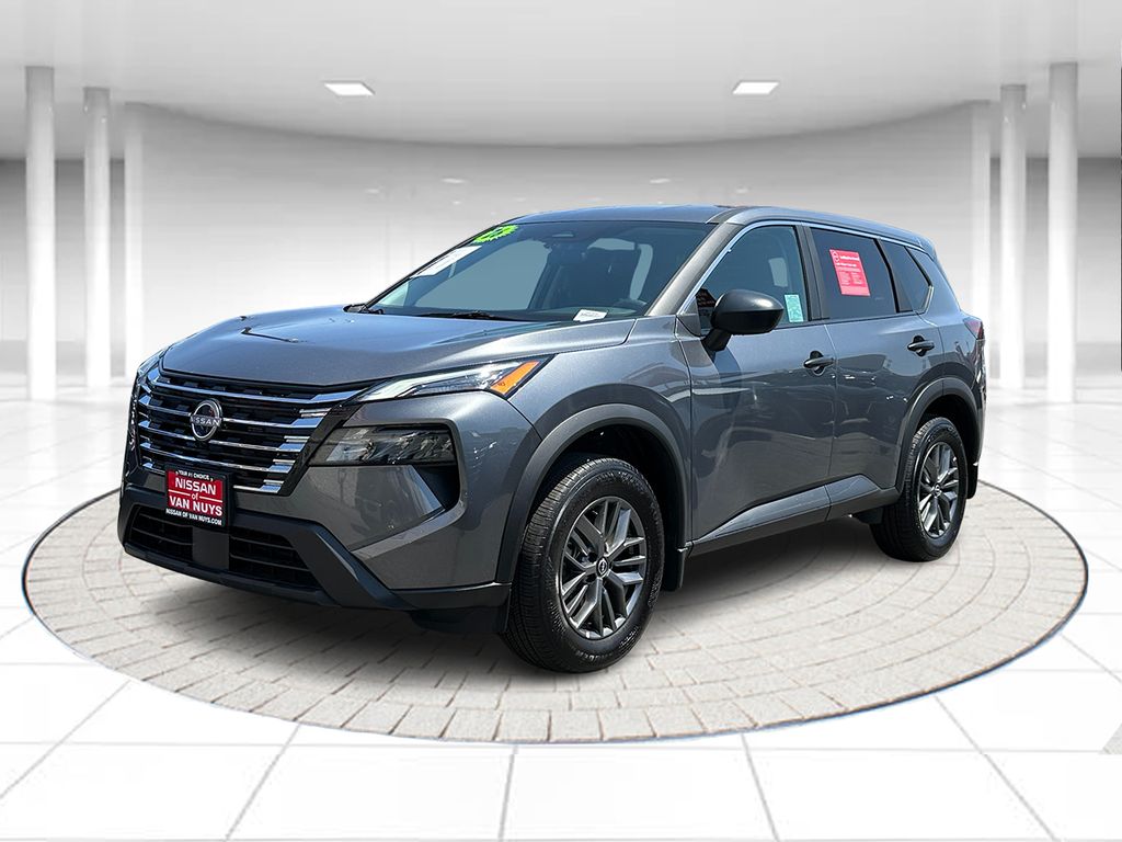 2026 Nissan Rogue S FWD's photo