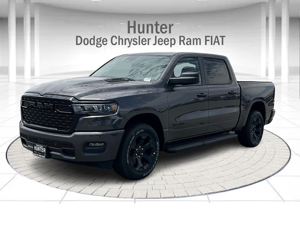 New 2026 Ram 1500 EXPRESS CREW CAB 4X4 5'7 BOX Pickup