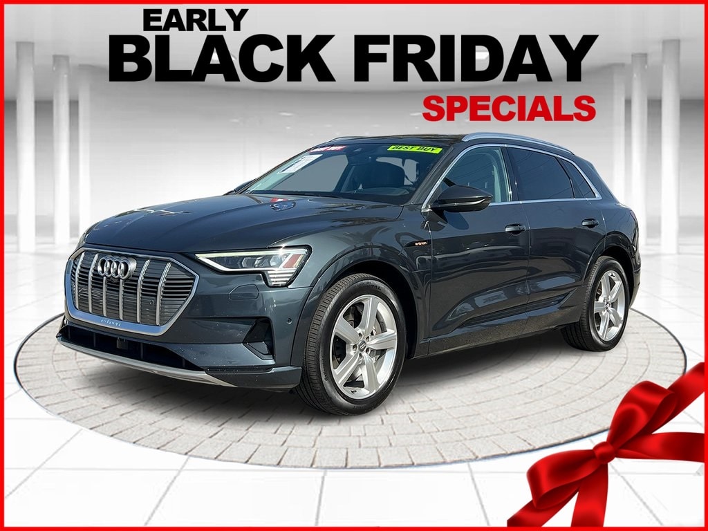 2019 Audi e-tron Prestige