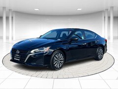 2024 Nissan Altima 2.5 SV Sedan