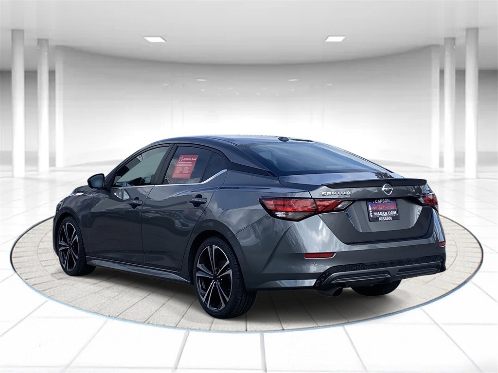 2023 Nissan Sentra SR photo 2