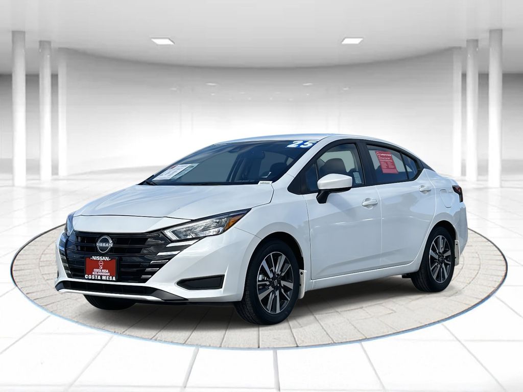 2025 Nissan Versa 1.6 SV CVT's photo