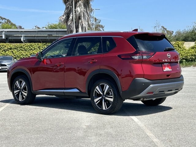2023 Nissan Rogue SL photo 4