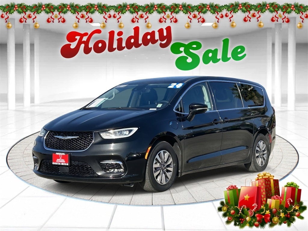 2024 Chrysler Pacifica PHEV Select