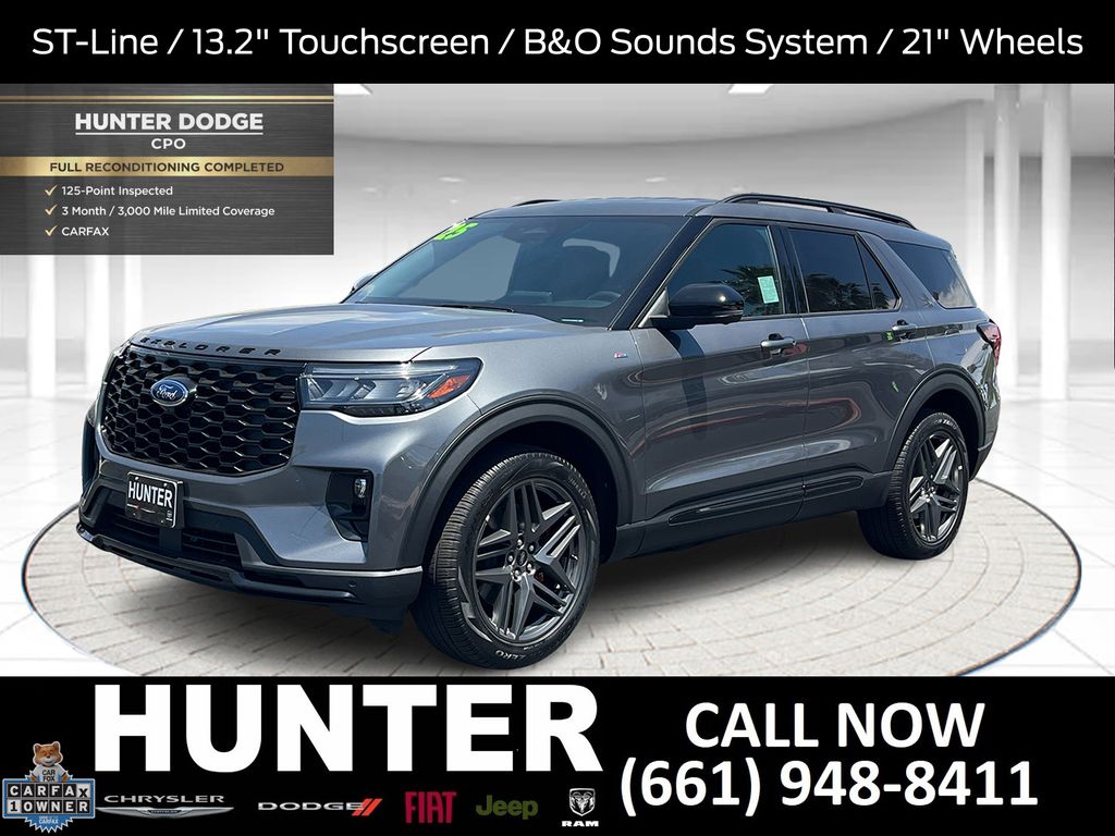 2025 Ford Explorer ST-LINE 4WD (PL535)'s photo