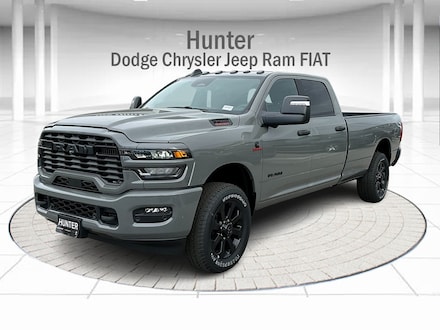 2026 Ram 3500 BIG HORN CREW CAB 4X4 8' BOX Pickup