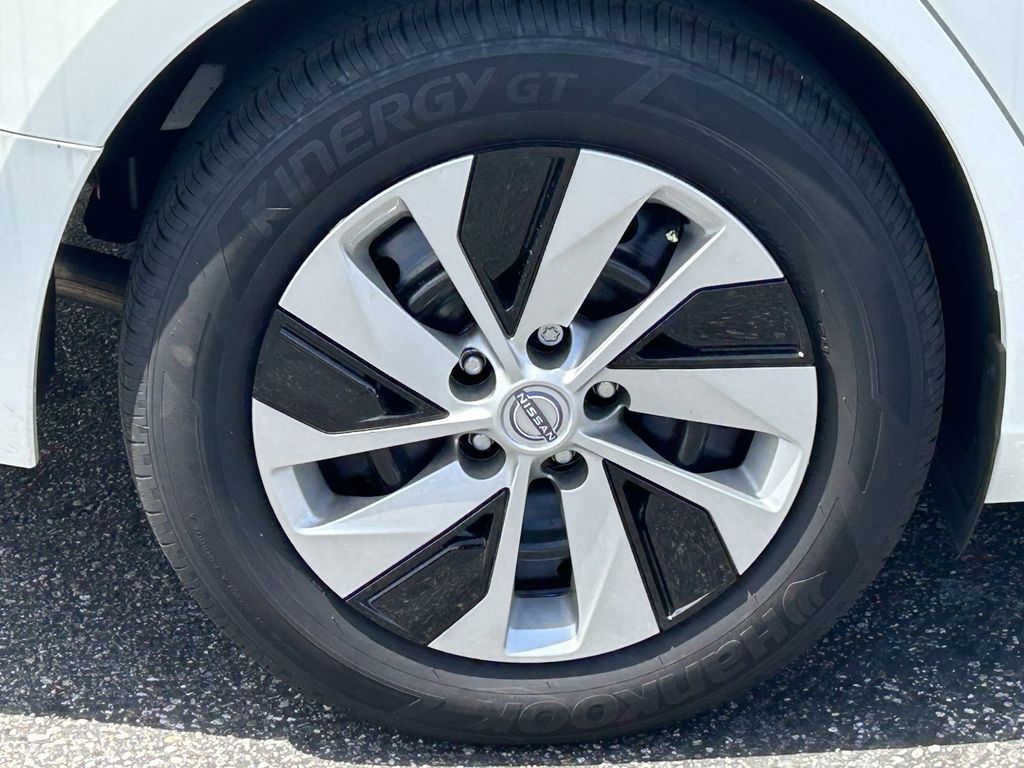 2025 Nissan Altima S - Photo 8