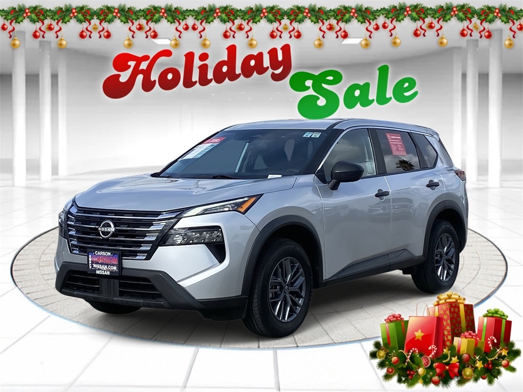 2024 Nissan Rogue S's photo