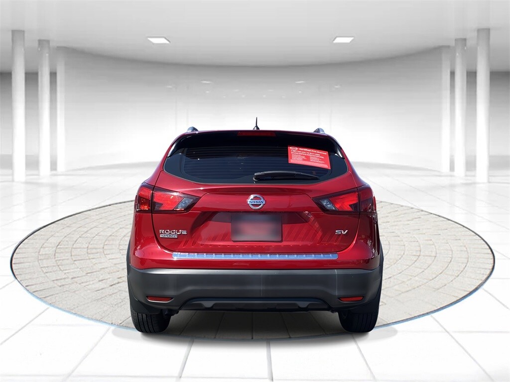 2018 Nissan Rogue Sport SV photo 3