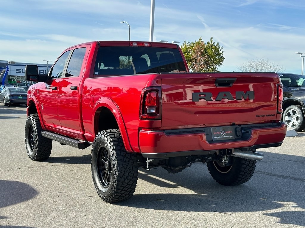 New 2026 Ram 2500 BIG HORN CREW CAB 4X4 6'4 BOX Pickup