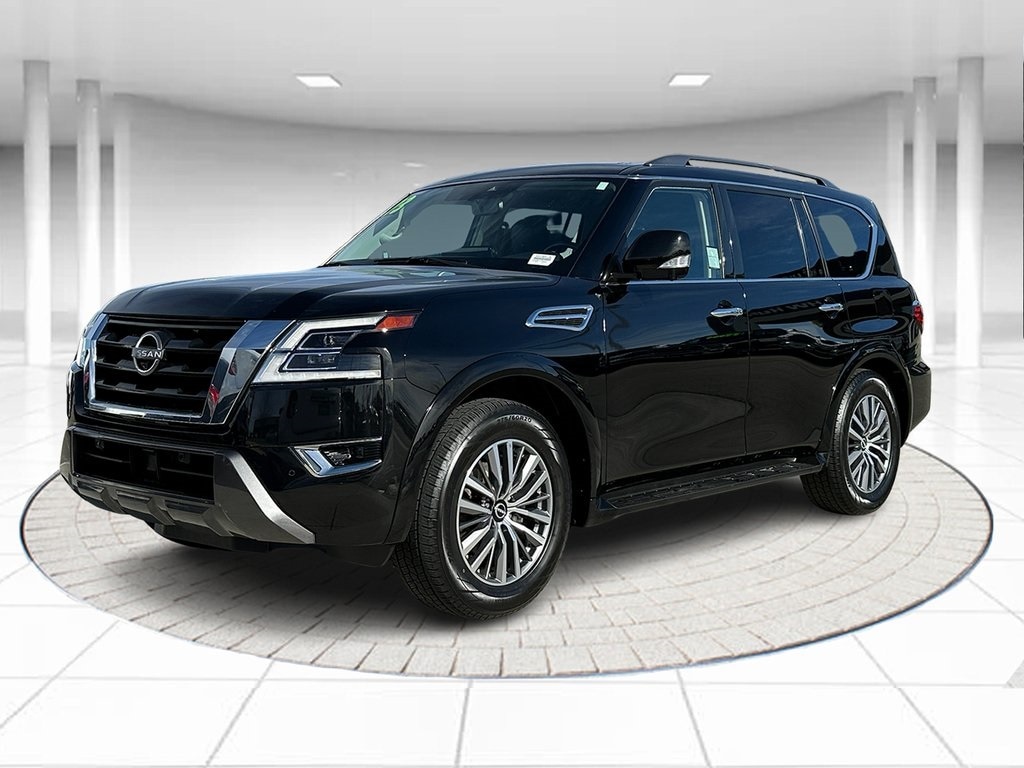 2023 Nissan Armada SL's photo
