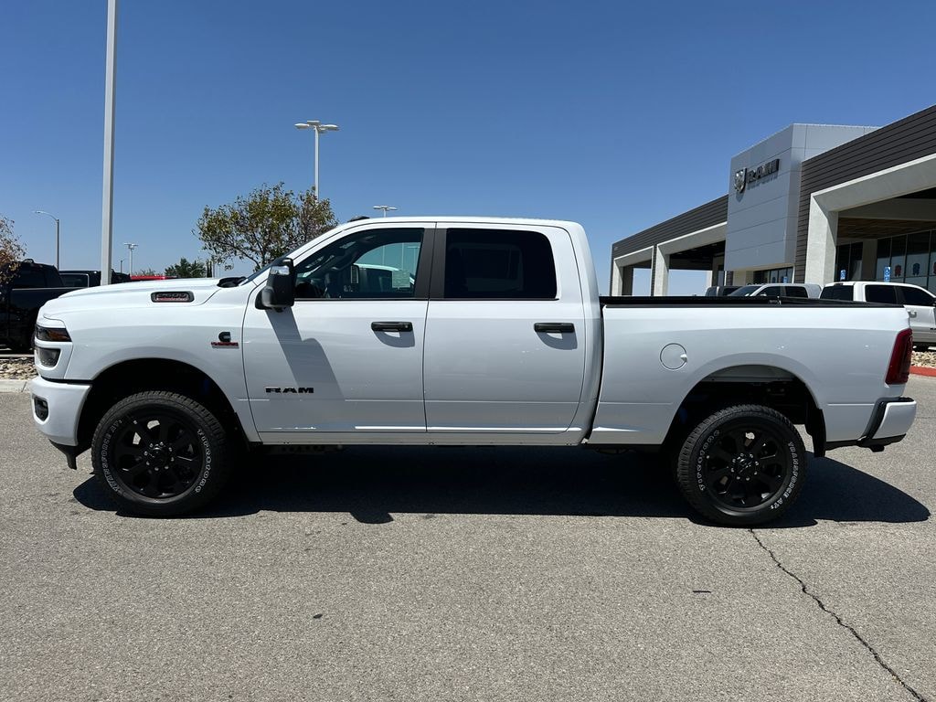 New 2026 Ram 2500 BIG HORN CREW CAB 4X4 6'4 BOX Pickup