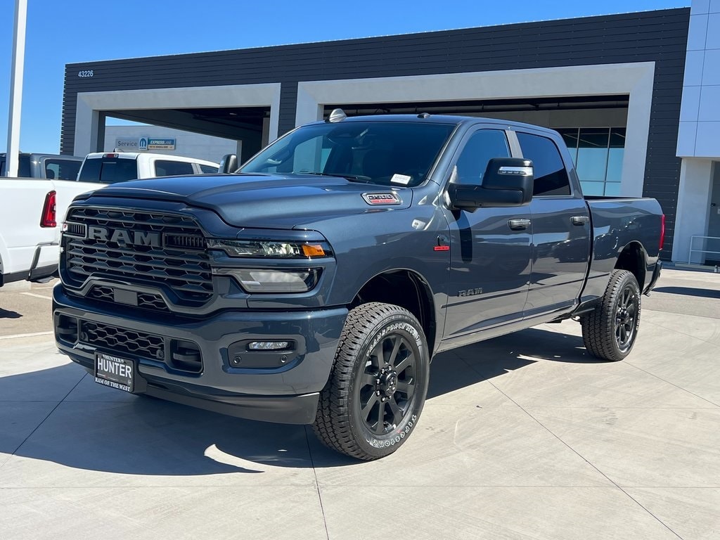 New 2026 Ram 2500 BIG HORN CREW CAB 4X4 6'4 BOX Pickup