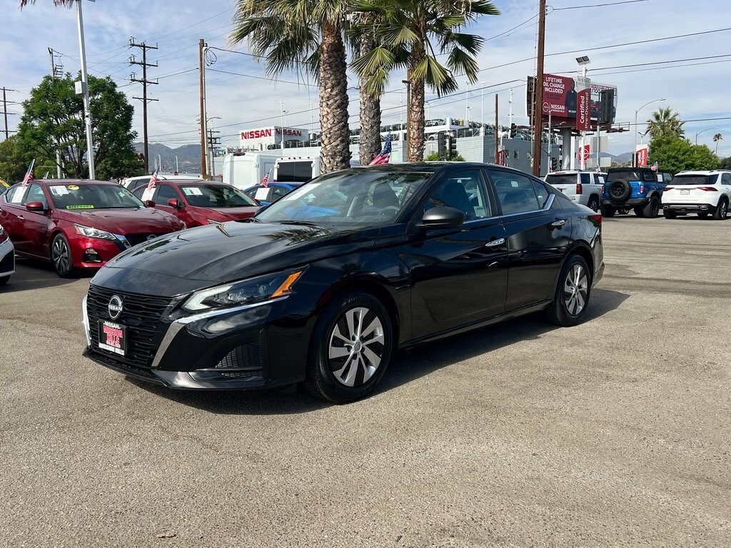 2025 Nissan Altima 2.5 S photo 2