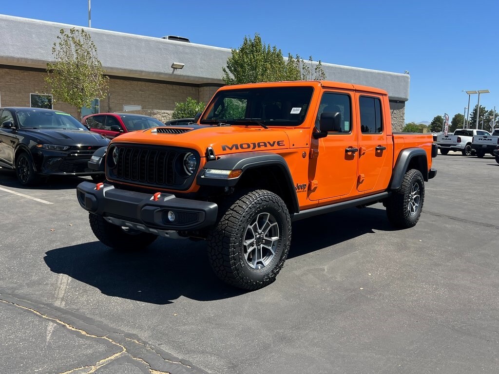 2025 Jeep Gladiator Mojave photo 2