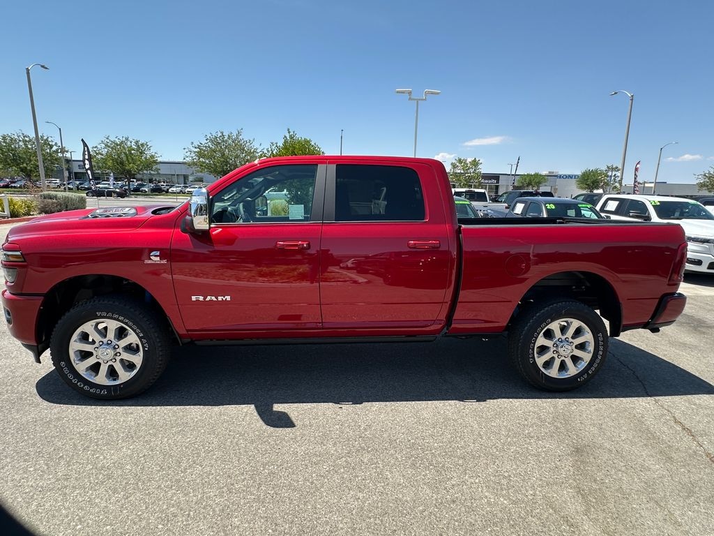 New 2026 Ram 2500 LARAMIE CREW CAB 4X4 6'4 BOX Pickup