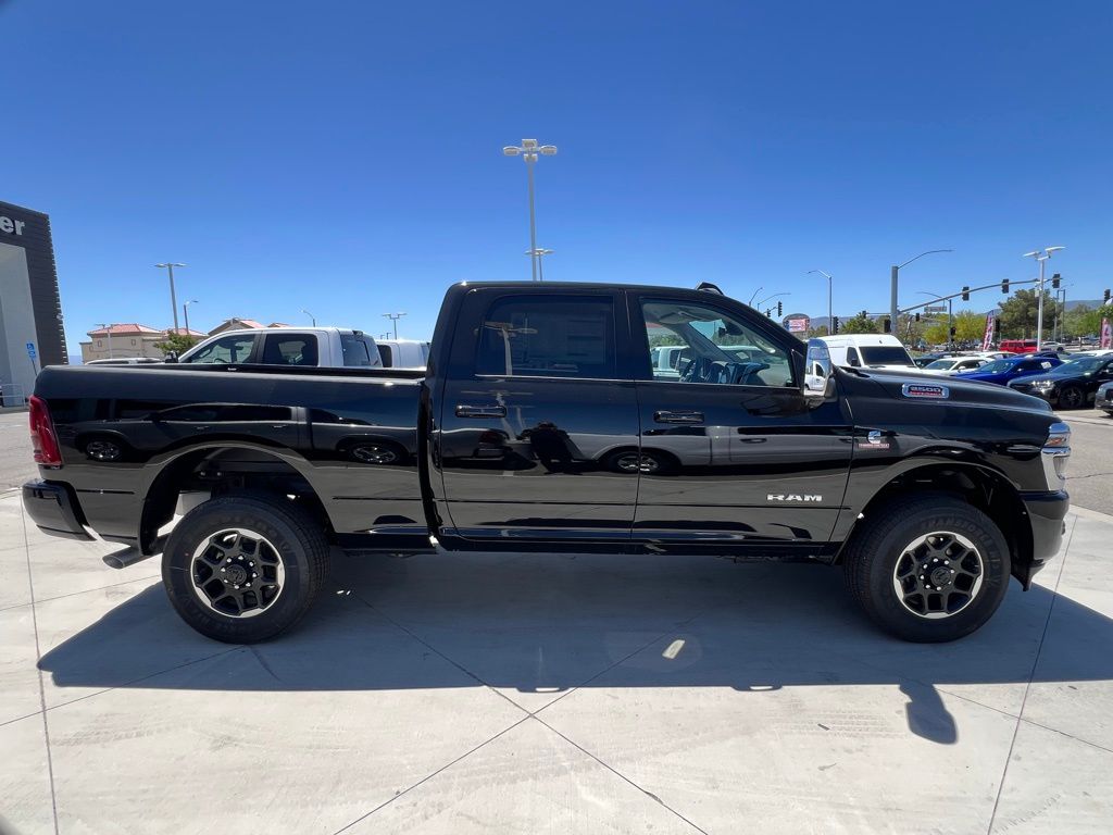 2025 RAM 2500 Laramie - Photo 7