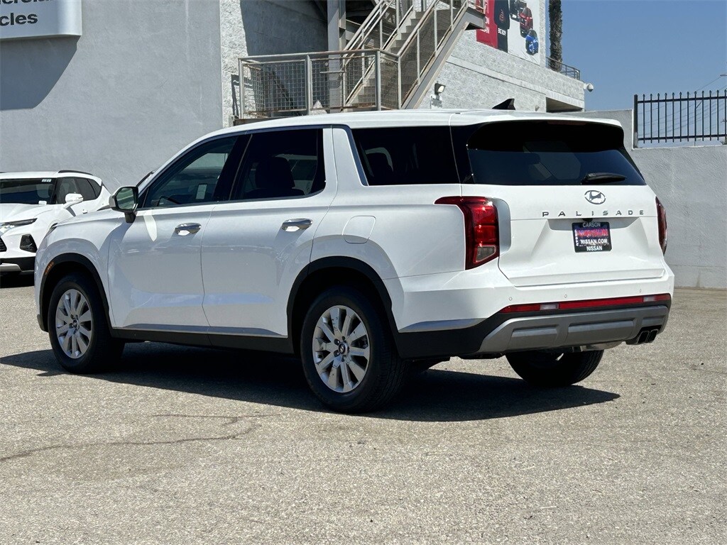 2023 Hyundai Palisade SE photo 2
