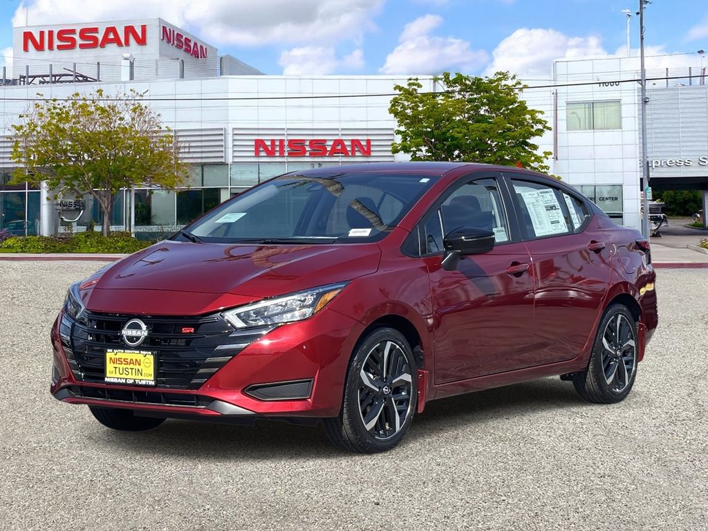 2025 Nissan Versa 1.6 SR CVT's photo