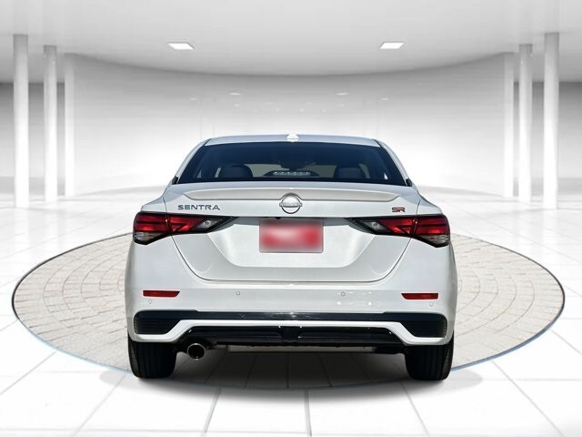 2025 Nissan Sentra SR photo 3