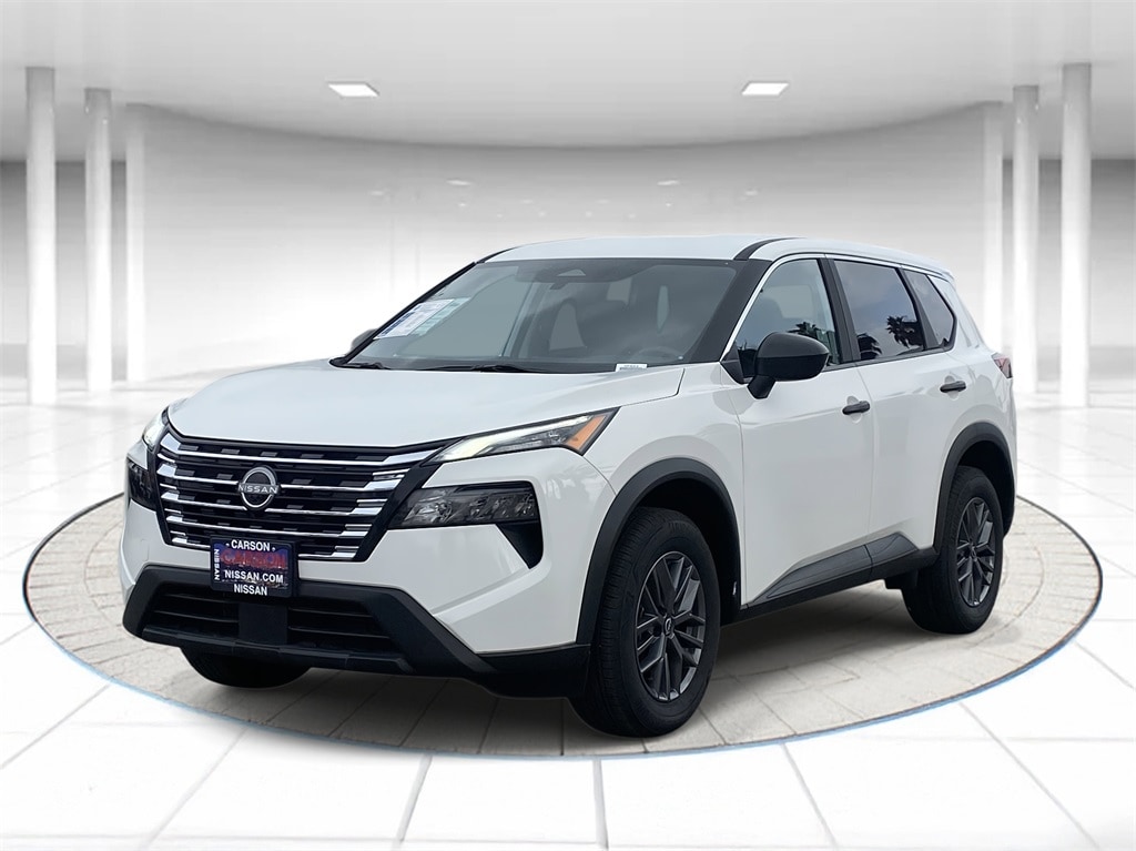 2024 Nissan Rogue S's photo