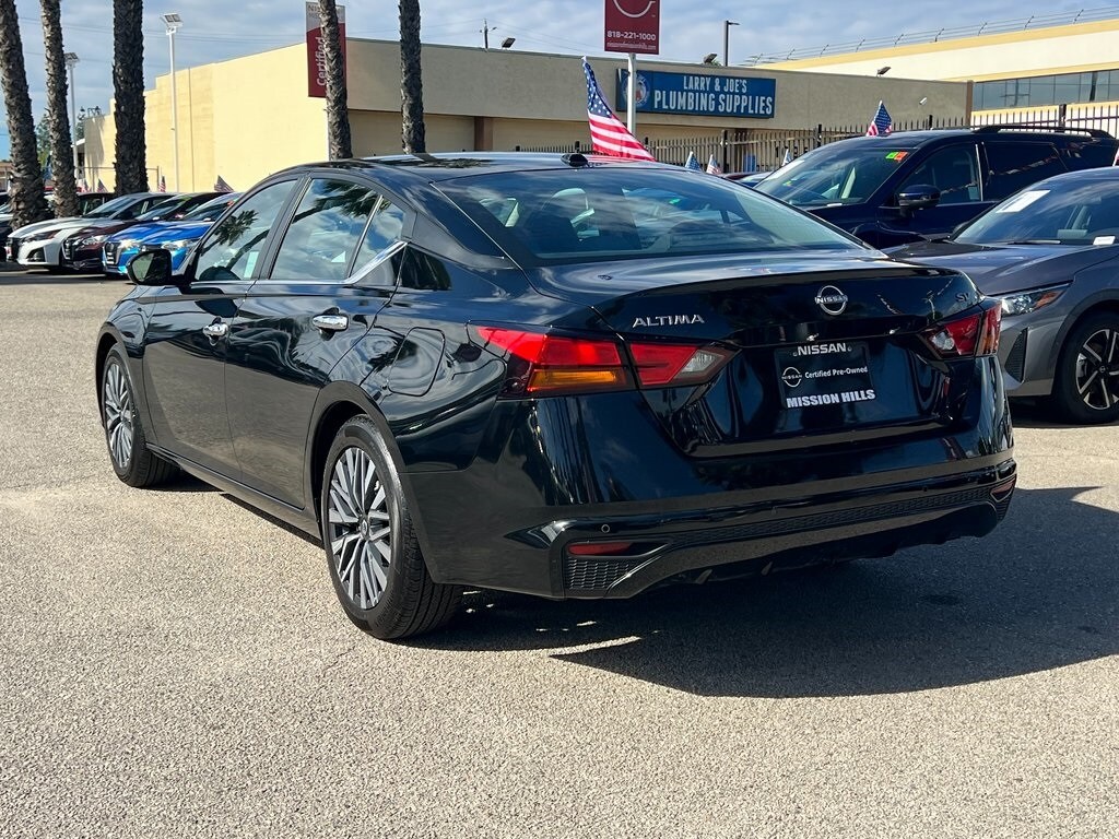 2024 Nissan Altima 2.5 SV photo 4