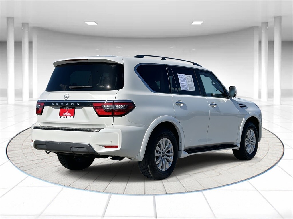 2023 Nissan Armada SV photo 2