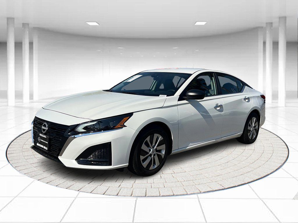 2025 Nissan Altima S
