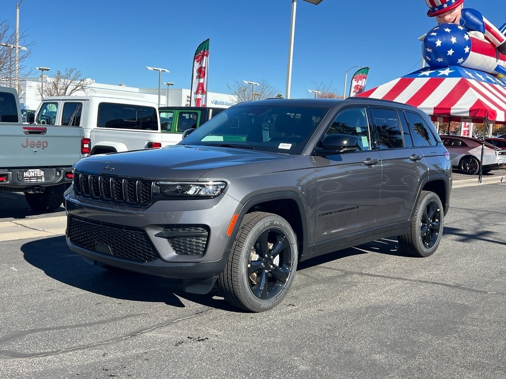New 2025 Jeep Grand Cherokee ALTITUDE X 4X2 Sport Utility