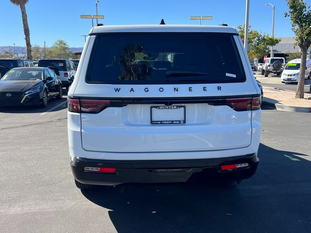 New 2025 Jeep Wagoneer CARBIDE 4X4 Sport Utility