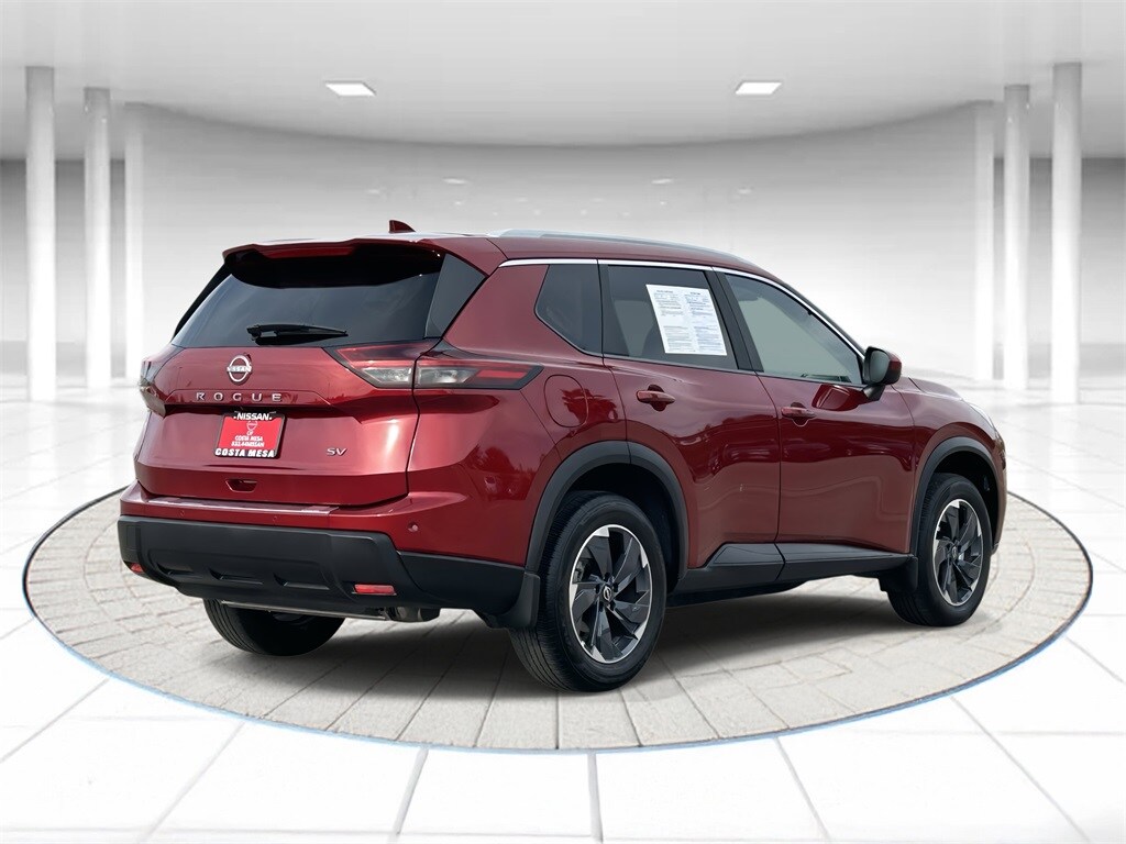 2024 Nissan Rogue SV photo 4