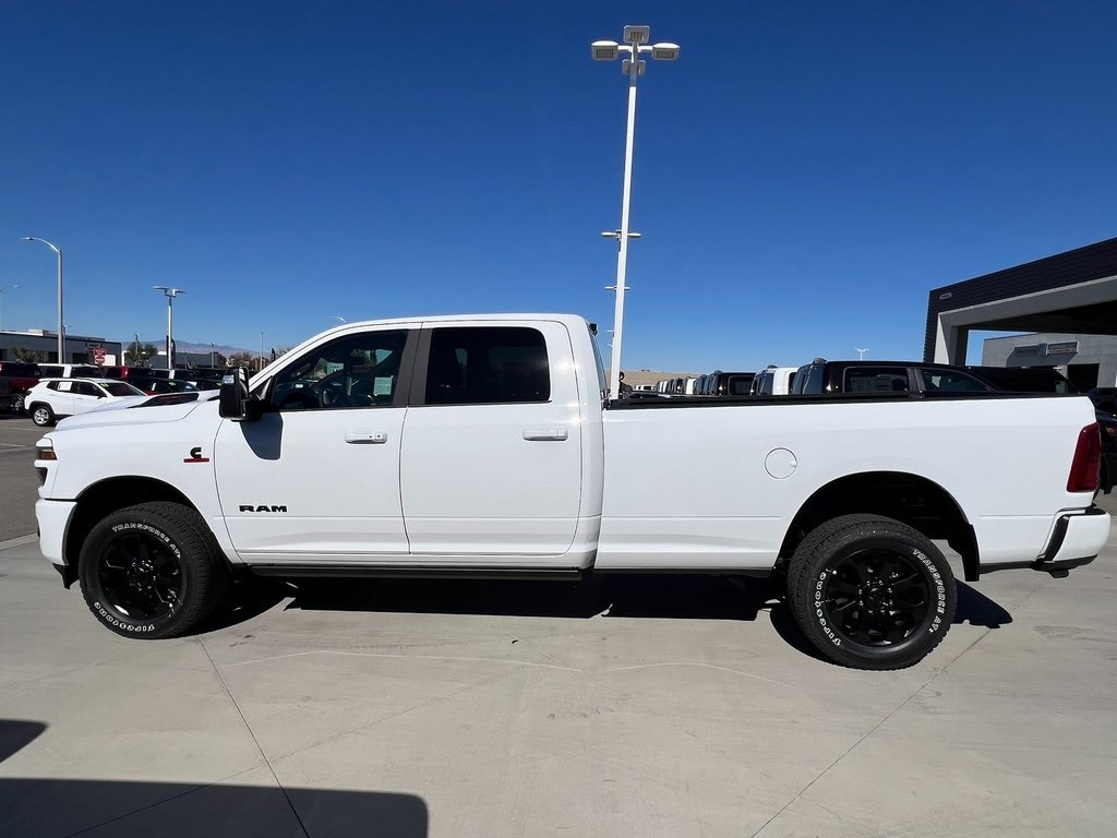 New 2026 Ram 2500 LARAMIE CREW CAB 4X4 8' BOX Pickup