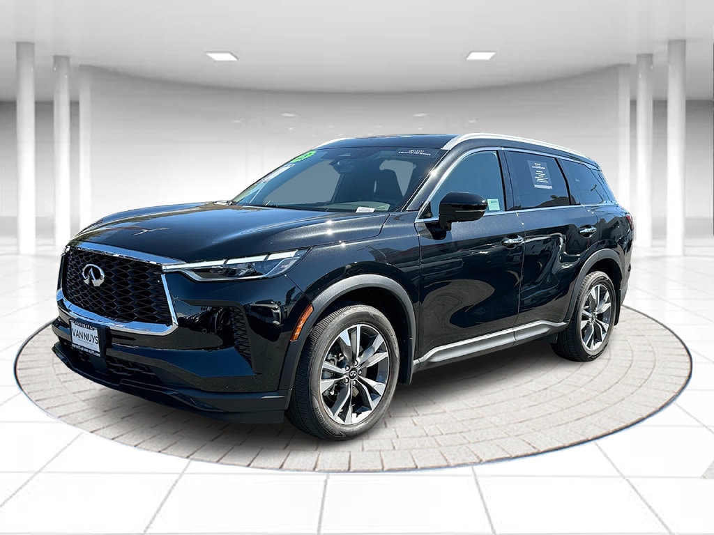 2025 INFINITI QX60 LUXE