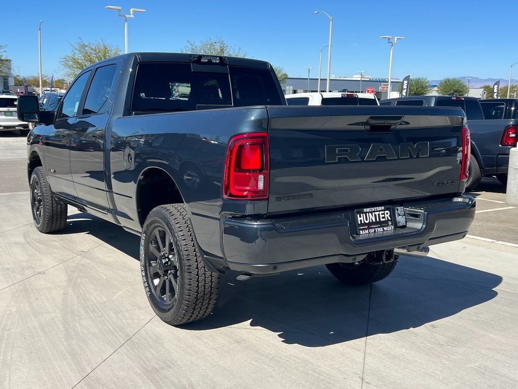 New 2026 Ram 2500 BIG HORN CREW CAB 4X4 6'4 BOX Pickup