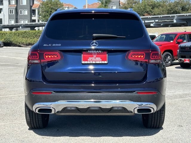2022 Mercedes Benz GLC 300 photo 2