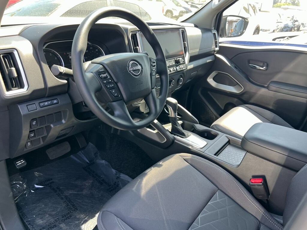 2025 Nissan Sentra S photo 2