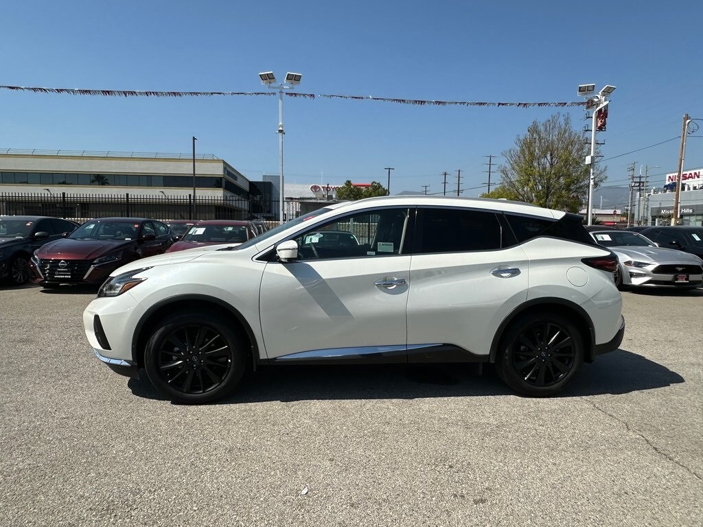 2023 Nissan Murano Platinum photo 3