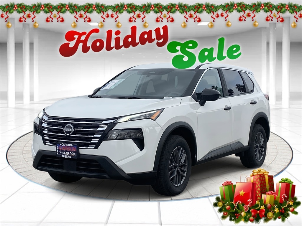 2024 Nissan Rogue S's photo